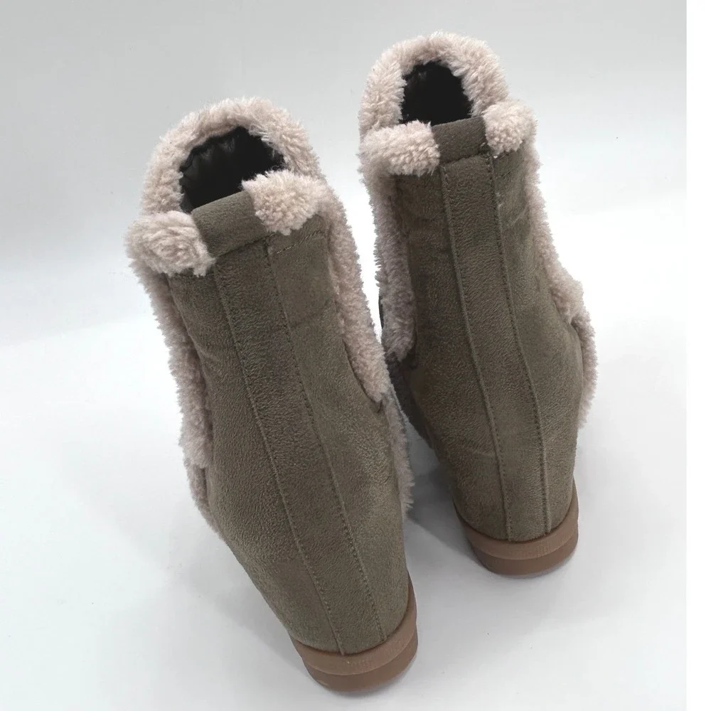 Sugar Haylei Hidden Heel Fur Trim Ankle Booties Olive Green Apres Ski Nordic